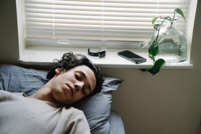 Why is Sleep So Important for Teenagers? A Sleep Expert Explains