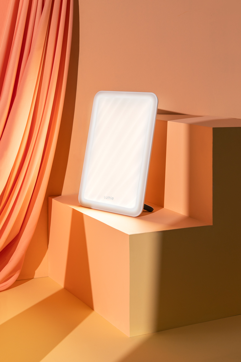 Lampe de luminothérapie VITAL LED Nomade - LUMIE - PromoSenior